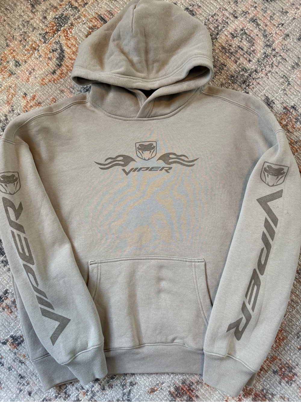 Hollister Viper Graphic Hoodie Boxy Fit Tan/Beige Men’s Size S